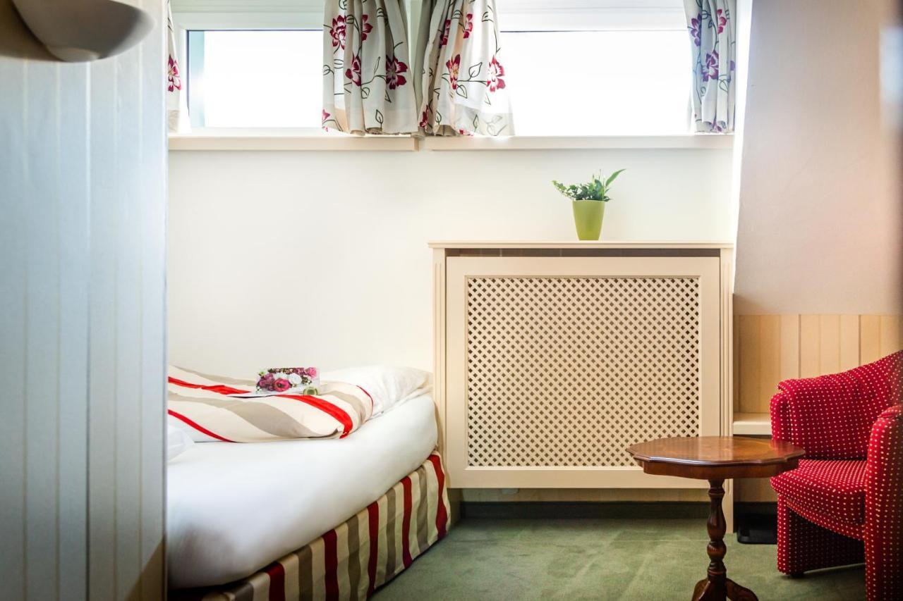 Hotel Albona Nova Zürs エクステリア 写真