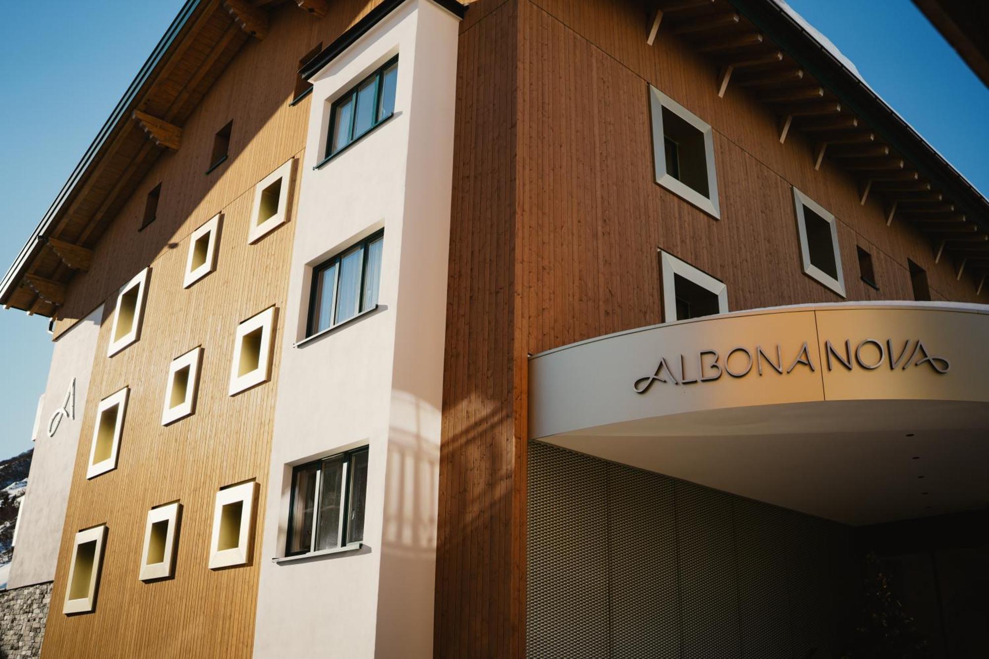 Hotel Albona Nova Zürs エクステリア 写真