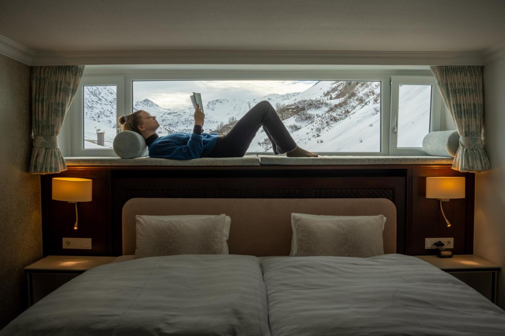 Hotel Albona Nova Zürs エクステリア 写真