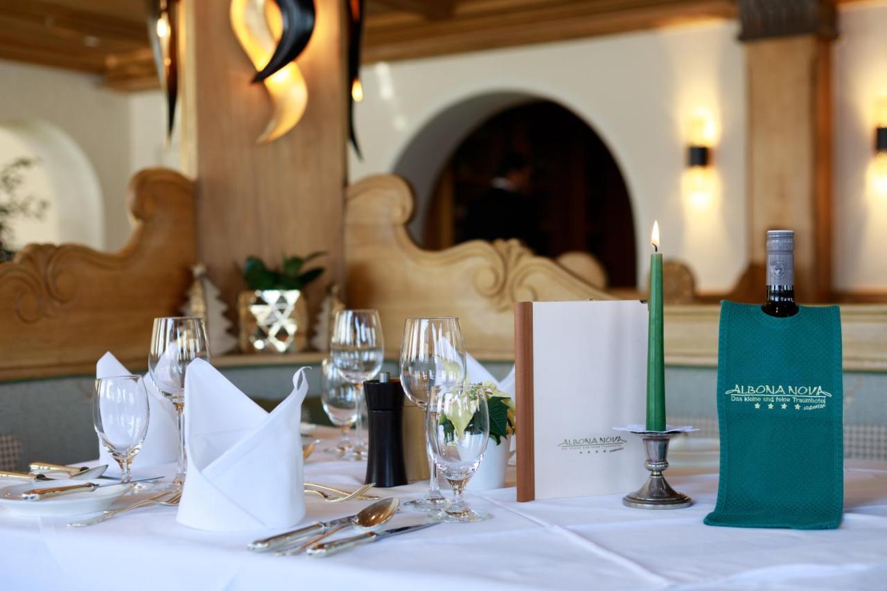 Hotel Albona Nova Zürs エクステリア 写真